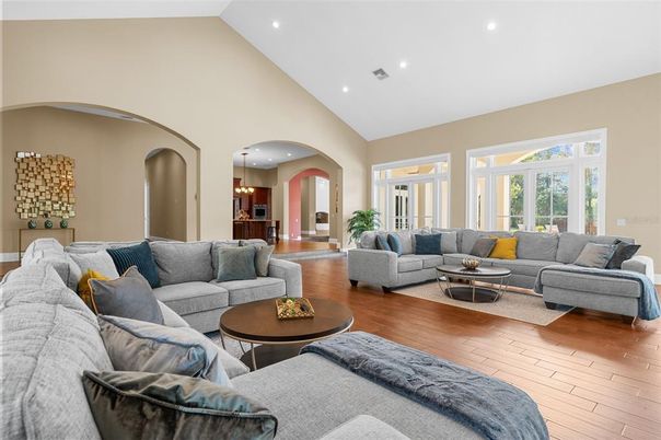 Interior, Living room, Pendant Lights, Recessed Lighting, Wood Texture Flooring