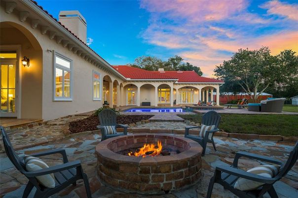 Backyard, Exterior, Pool