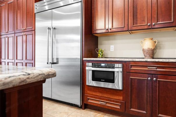 Interior, Kitchen, Stainless Steel Appliances
