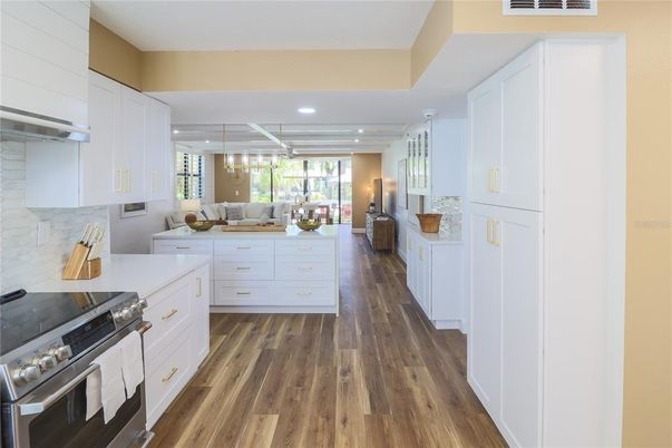 Interior, Kitchen, Pendant Lights, Recessed Lighting, Wood Texture Flooring