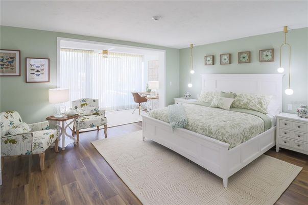 Bedroom, Interior, Pendant Lights, Wood Texture Flooring
