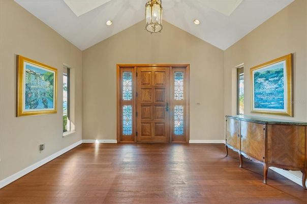 Interior, Pendant Lights, Recessed Lighting, Wood Texture Flooring