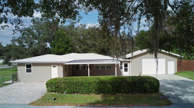 Backyard, Detached Garage, Exterior