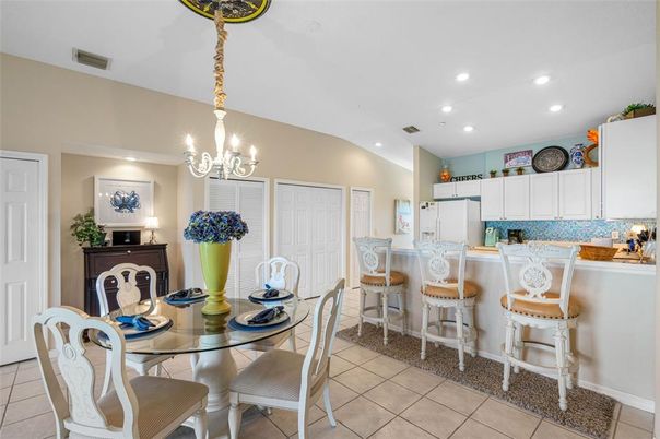 Chandelier, Dining room, Interior, Kitchen, Recessed Lighting