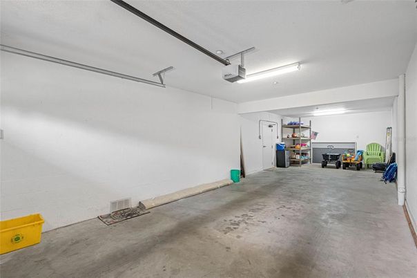 Garage, Interior
