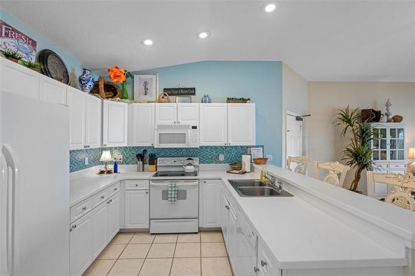 Interior, Kitchen, Recessed Lighting