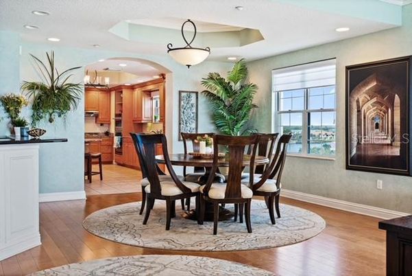 Dining room, Interior, Kitchen, Pendant Lights, Recessed Lighting, Wood Texture Flooring