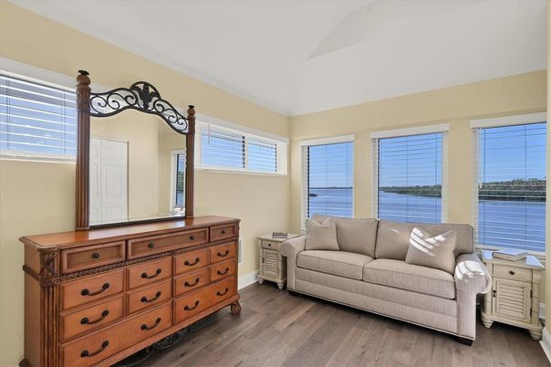 Bedroom, Interior, Water, Wood Texture Flooring
