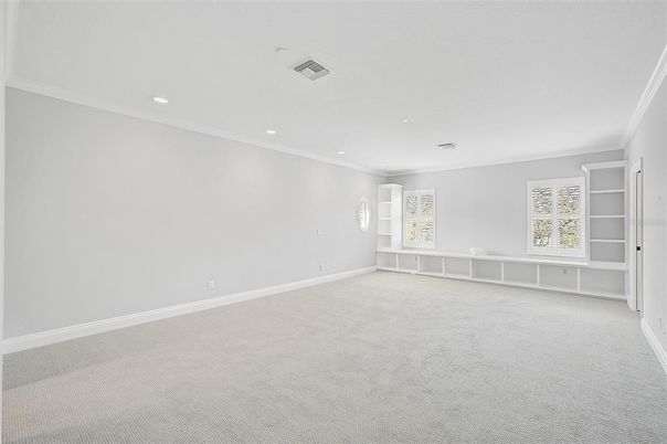 Empty room, Interior, Recessed Lighting