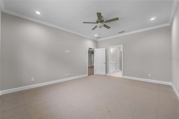 Empty room, Interior, Recessed Lighting