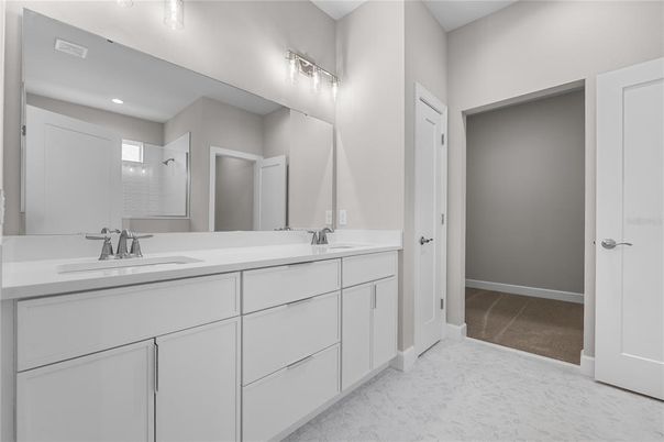 Bathroom, Dual Sink Vanities, Interior