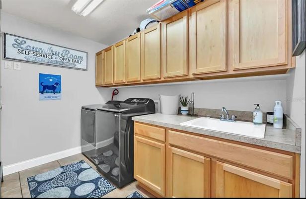 Interior, Washer