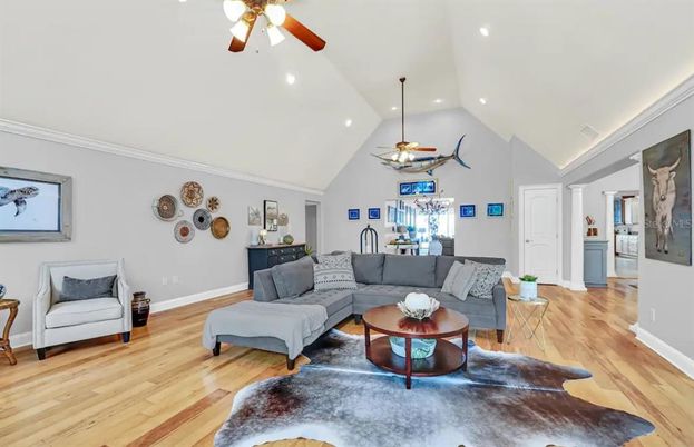 Interior, Living room, Recessed Lighting, Wood Texture Flooring