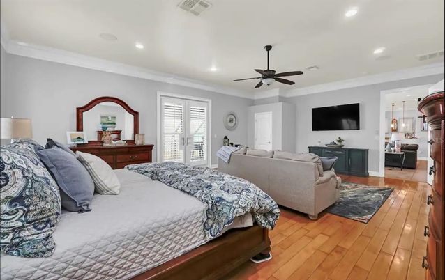 Bedroom, Interior, Recessed Lighting, Wood Texture Flooring