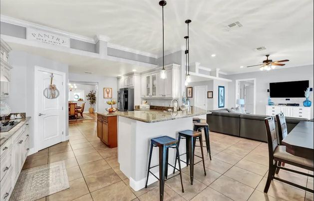 Dining room, Interior, Kitchen, Living room, Pendant Lights, Recessed Lighting