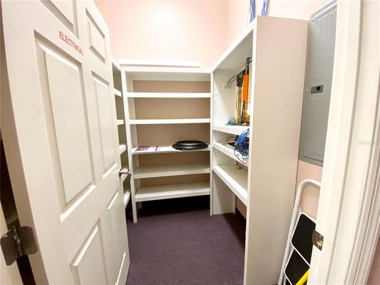 Interior, Walk-in Closets