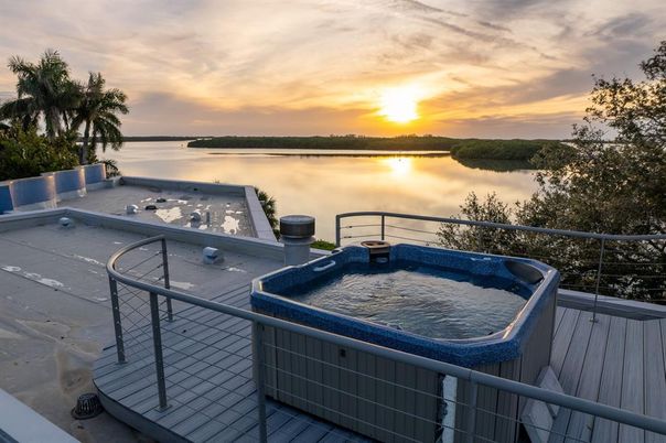 Exterior, Hot Tub, Lake, Water