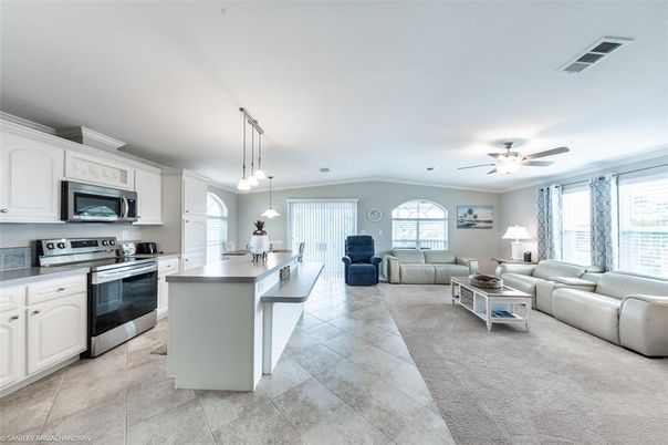 Interior, Kitchen, Living room, Pendant Lights, Stainless Steel Appliances