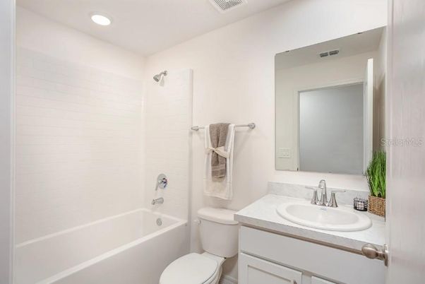 Bathroom, Interior, Recessed Lighting