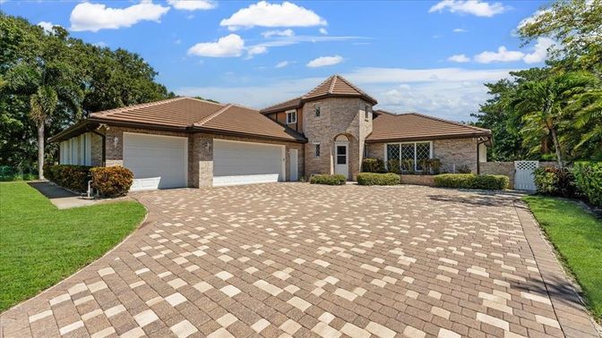 Attached, Backyard, Exterior, Facade, Mediterranean