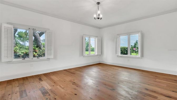 Empty room, Interior, Pendant Lights, Wood Texture Flooring