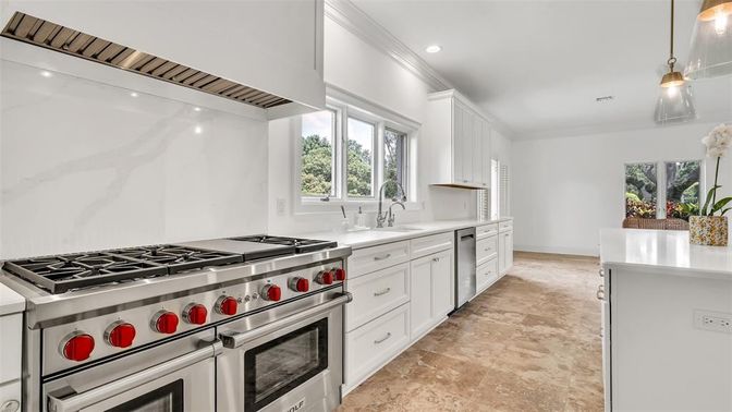 Interior, Kitchen, Pendant Lights, Recessed Lighting, Stainless Steel Appliances