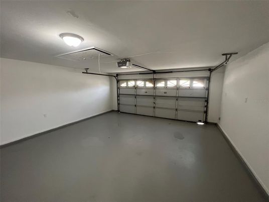 Garage, Interior