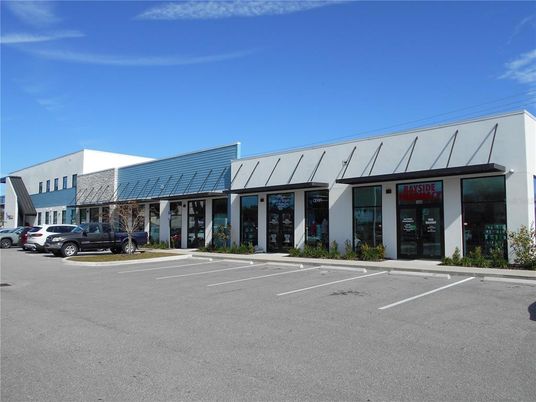 Exterior, Facade, Condo Building