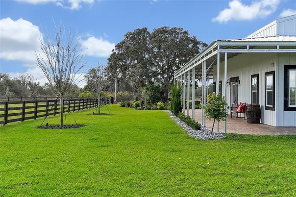 Backyard, Exterior
