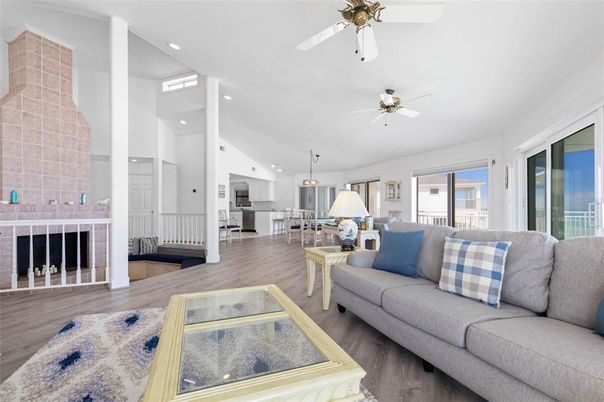 Interior, Kitchen, Living room, Pendant Lights, Recessed Lighting, Stainless Steel Appliances, Wood Texture Flooring