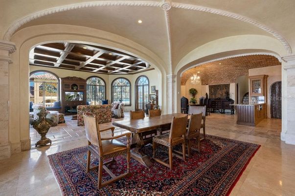 Chandelier, Dining room, Interior, Living room, Recessed Lighting
