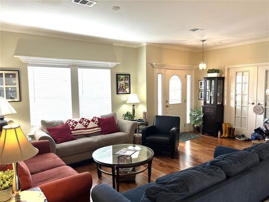 Interior, Living room, Pendant Lights, Wood Texture Flooring