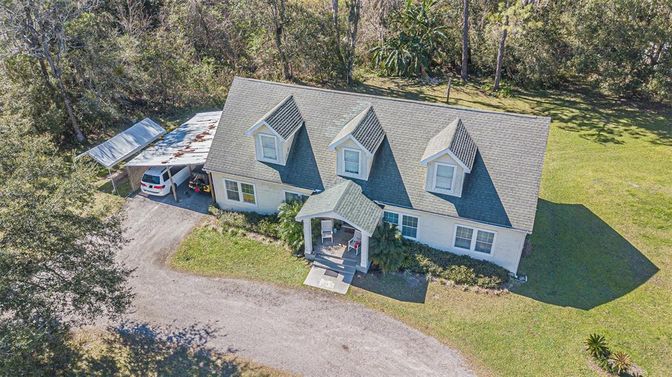 Exterior, Drone