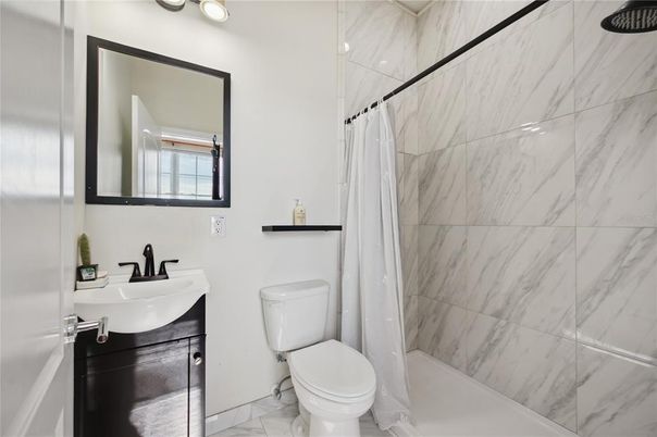 Bathroom, Interior, Marble, Marble Walls