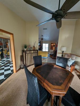 Dining room, Interior