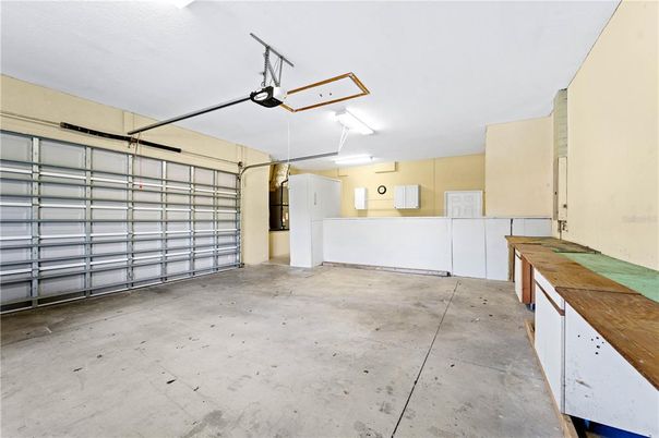 Garage, Interior