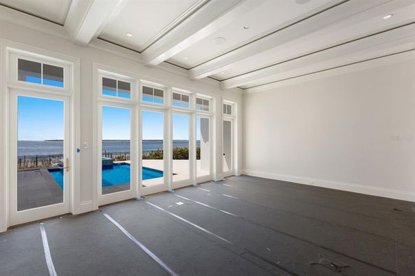 Empty room, Interior, Recessed Lighting, Water