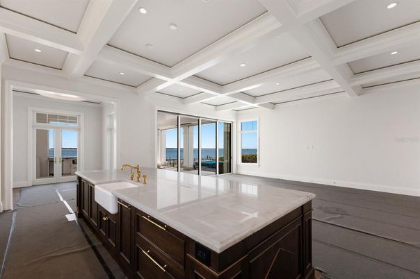 Interior, Kitchen, Recessed Lighting, Water