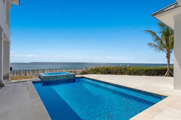 Exterior, Pool, Water