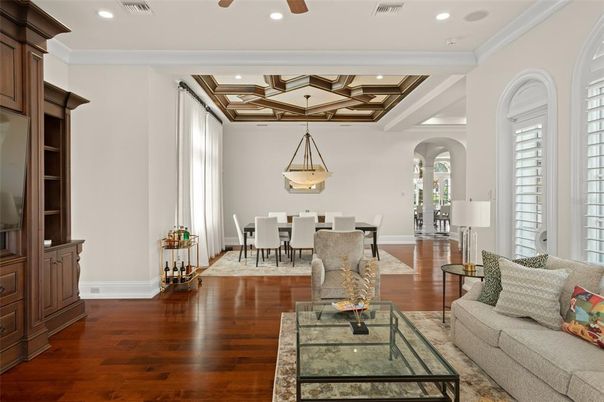 Dining room, Interior, Living room, Pendant Lights, Recessed Lighting, Wood Texture Flooring