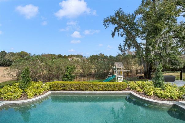 Exterior, Playground, Pool