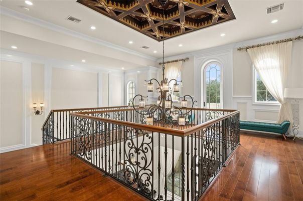 Chandelier, Interior, Recessed Lighting, Wood Texture Flooring