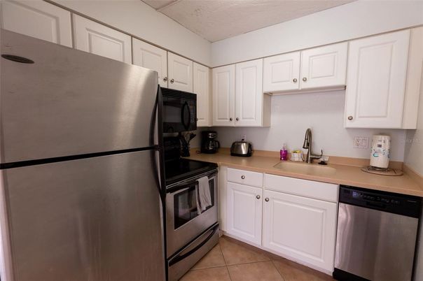 Interior, Kitchen, Stainless Steel Appliances