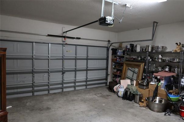 Garage, Interior