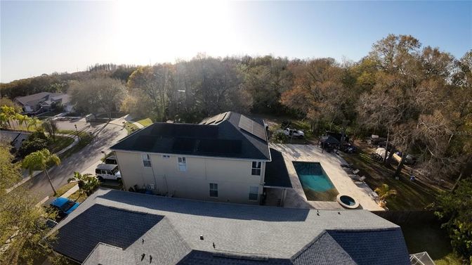 Exterior, Drone