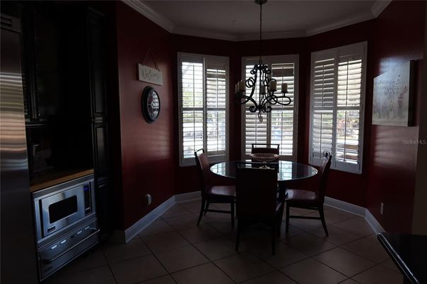 Chandelier, Dining room, Interior