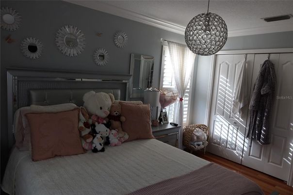 Bedroom, Fireplace, Interior, Pendant Lights, Wood Texture Flooring
