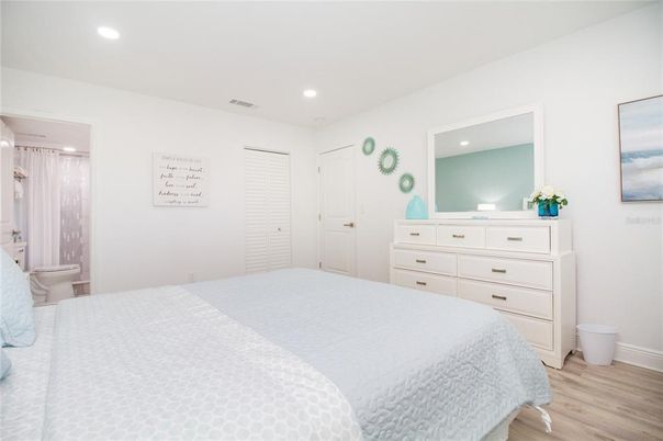 Bathroom, Bedroom, Interior, Recessed Lighting, Wood Texture Flooring