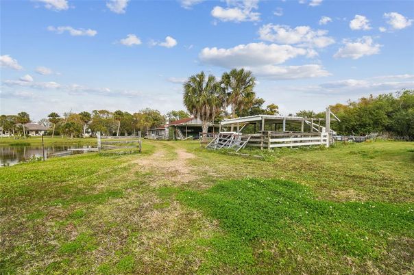 Backyard, Exterior, Lake