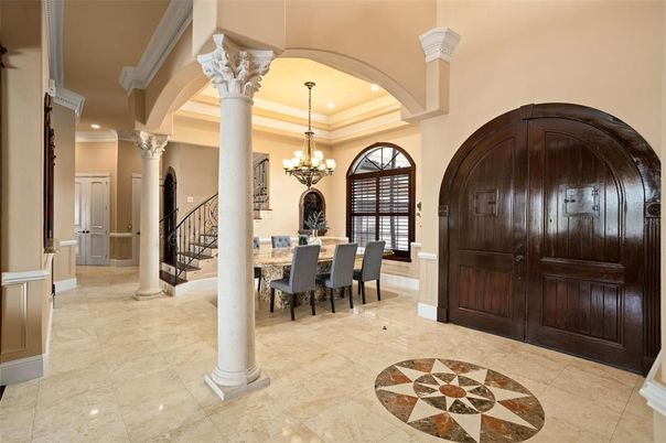 Chandelier, Dining room, Interior, Recessed Lighting